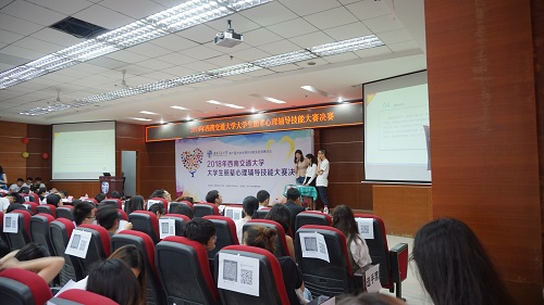现场演绎.jpg