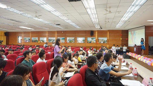 同学提问.jpg